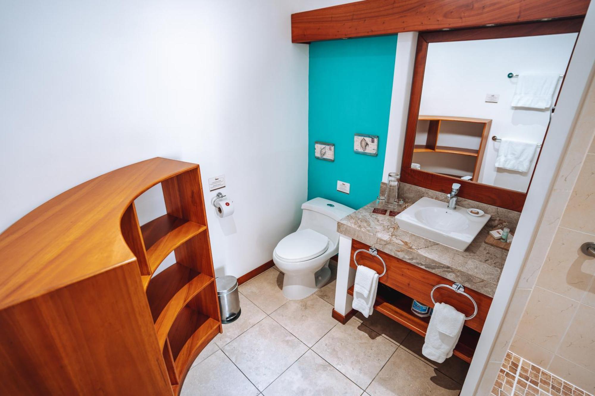 Hotel Cucuve Puerto Ayora  Εξωτερικό φωτογραφία